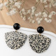 Boucles d'oreilles Agatha noires