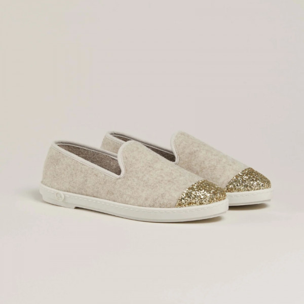 Chaussons beige paillettes