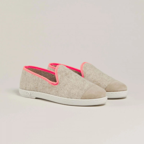 Chaussons beige fluo rose